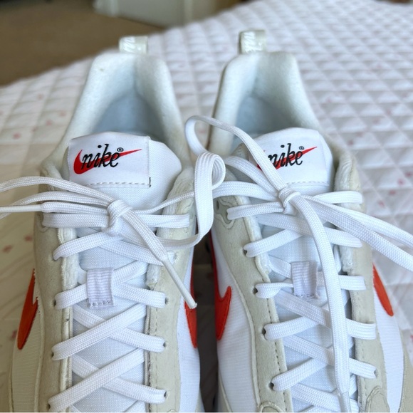 Nike Air Max Dawn White Light Bone Black Red Orange Sneakers Size 10 - Picture 5 of 7